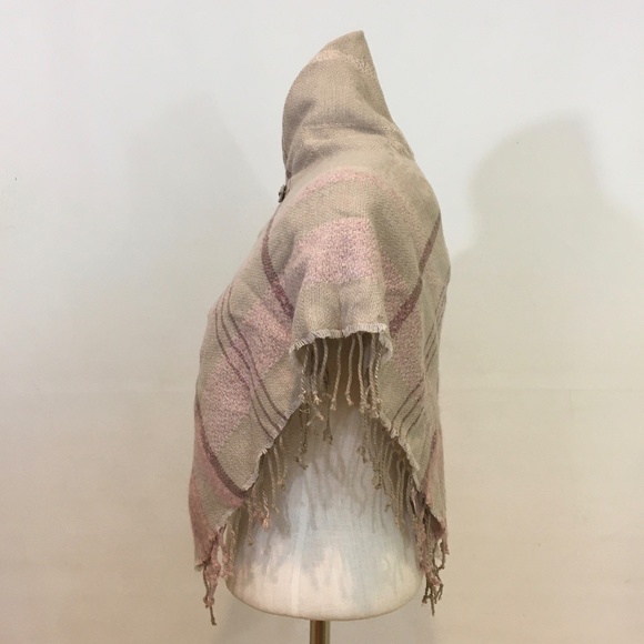 Mixit Mommy and Me Plaid knit Wrap - Picture 3 of 8